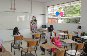 Oferta de créditos condonables del 70 % para posgrados a docentes y directivos docentes del país