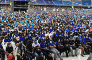 Becarios se reunieron en el Estadio Olímpico Pascual Guerrero