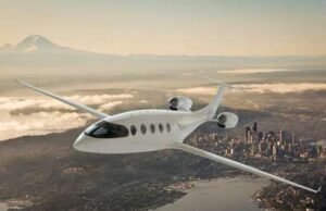 Tecnología a pasos agigantados, Aparece el primer avión de pasajeros totalmente eléctrico