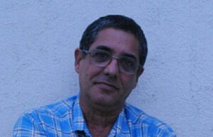 EL PENDULO DE LA POLITICA EN MOVIMIENTO – Por: PEDRO PABLO AGUILERA