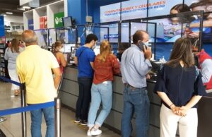 Compradores y vendedores contentos con el primer Día sin IVA en Cali