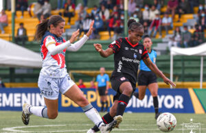 América venció 3-0 a Fortaleza por Liga Femenina: mantiene el liderato