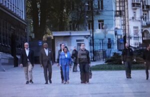 Visita no anunciada de Nancy Pelosi a Zelenski