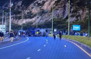Cierre parcial de vías en primeras horas de movilización social en Ecuador