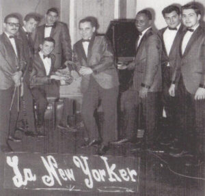 Héctor Lavoe (segundo de izquierda a derecha) en una foto clásica de la época con la orquesta New Yorker de Russell Cohen