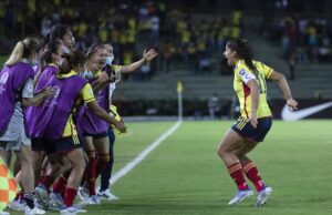COLOMBIA DE PRIMERA. FIRME, DANDO LA PELEA – Por: Leineker Montoya