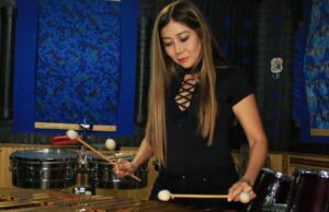 Son Mujeres’ el ritmo de la salsa en cuerpo de mujer