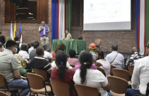 Diálogo abierto para mejorar las condiciones de la población con discapacidad