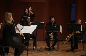 La Banda Departamental y el Ensamble de saxofones de Bellas Artes, en la conmemoración de la Independencia en Uruguay y México