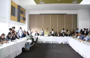 Infraestructura, educación y seguridad, en la agenda del Bloque Regional