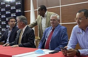 Comité organizador del Mundial de Atletismo Sub 20, condecoró a funcionarios y voluntarios del certamen