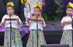 Se prendió la fiesta del Pacífico con el Petronito