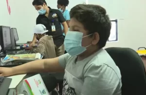 En la sede de la Fundación Anhelo de Vida, 120 niños y niñas con cáncer pueden continuar su escolarización
