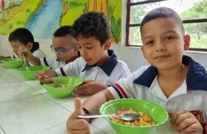 El Valle tiene garantizado el PAE para los estudiantes desde el primer día de clase