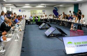Alcalde pide incluir Universidad del Oriente y Tren de Cercanías en el Plan Nacional de Desarrollo