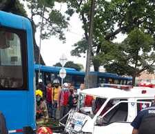 Movilidad se pronuncia sobre siniestro de ambulancia que invadió carril del MIO