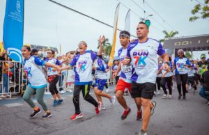 De punta a punta, La Carrera de la Mujer Ciclovida RUN 7K fue todo un éxito en la Comuna 21