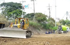 Frente de trabajo del nuevo puente de Juanchito en el lado de Candelaria presenta importantes avances