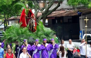 Inició Semana Santa en la ‘sucursal del cielo’