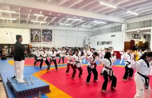Los taekwondistas vallecaucanos recibieron capacitación como parte de su preparación a Juegos Nacionales