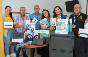 La Institución Educativa República de Argentina recibió más de 90 herramientas tecnológicas