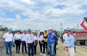 “Encontramos una obra avanzada, en plena construcción y eso nos gusta”, dice Contralora del Valle al destacar trabajos en el puente de Juanchito