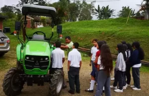 Gobernación del Valle apoya a más de 200 jóvenes de la Asociación de Futuros Agricultores en La Cumbre