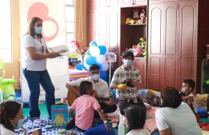 Una jornada de sonrisas y lectura vivieron niños hospitalizados en el HUV en compañía de la Biblioteca Departamental