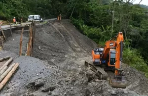 Gobierno del Valle continúa atendiendo las obras de calamidad en el norte del departamento para recuperar la conectividad