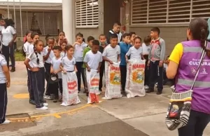 Instituciones educativas reciben a los 650 monitores culturales del Valle que compartirán actividades para el uso del tiempo libre