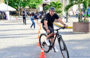Programa Bicidestrezas se tomó el Bulevar del Río