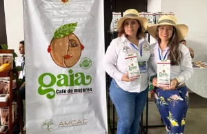 100 productores vallecaucanos llevaron sus mejores frutas y hortalizas hasta Expofuturo para celebrar el Día del Campesino