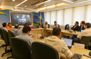 En 42% avanzan las obras de instalación del puente metálico de El Alambrado sobre el río La Vieja, en el norte del Valle del Cauca