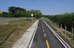 A paso invencible avanzan las obras que convierten la vía Cali-Candelaria en una doble calzada que jalona el desarrollo
