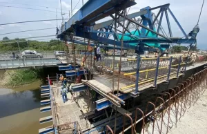 Obras del nuevo puente de Juanchito avanzan con normalidad, por control de calidad se demolerá una dovela