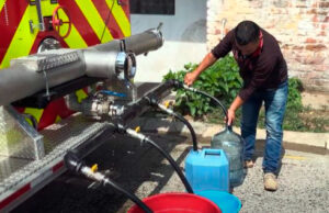 Semanalmente, se está garantizando el suministro de agua potable a 1.800 personas de la zona rural