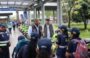 Jóvenes del programa ‘Perla’ se unen para fortalecer la seguridad del MIO en Cali