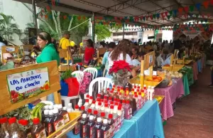El Mercado Campesino de la Gobernación del Valle se tomó el Paseo Bolívar en Cali