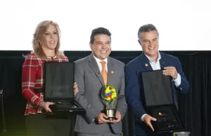 ¡El Valle del Cauca tiene a una de las mejores gobernantes del país!