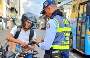 Obligatorio: Chalecos reflectivos para motociclistas en Cali