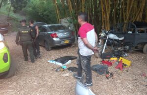 Traficantes de vehículos capturados en zona rural de Cali