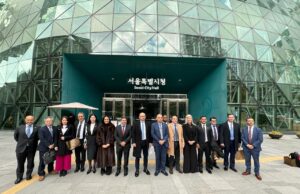 Éxitos iniciales de la Gobernadora del Valle en misión Corea del Sur