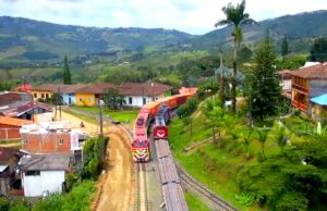 Regreso del Tren Turístico: Acciones de la Gobernadora en marcha