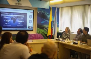 Taller de mantenimiento de aviación en el Valle: Acciones de la Gobernación