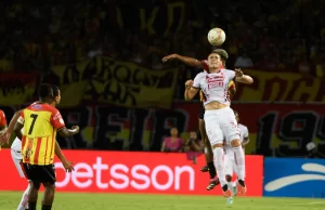 PENOSA DERROTA DE AMERICA ANTE PEREIRA