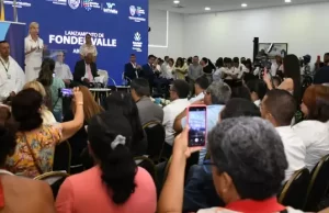 Chao ‘gota a gota’ Gobernadora presentó Fonder Valle
