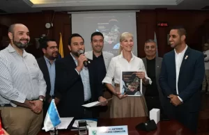 Dilian Francisca Toro propone trabajo conjunto entre gobernantes