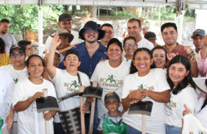 Gobierno entrega más de 950 hectáreas a familias campesinas