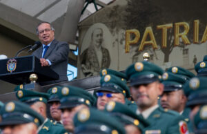 Petro pide a la Fiscal General no brindar beneficios jurídicos sin devolución de dineros públicos robados en la UNGRD