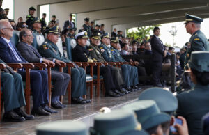 Petro ordenó que quien esté comprometido en robo de armas y otros delitos no puede permanecer en el Ejército